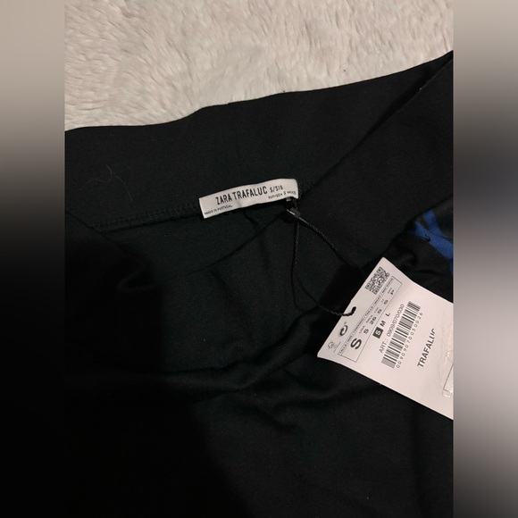 Zara Blue Stripe Skirt - Picture 2 of 4